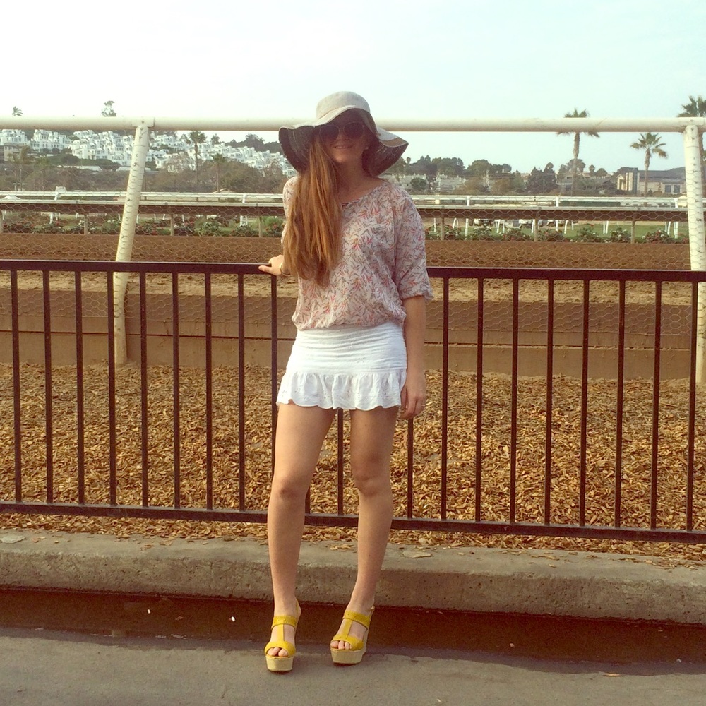 Meet your Posher, Danielle